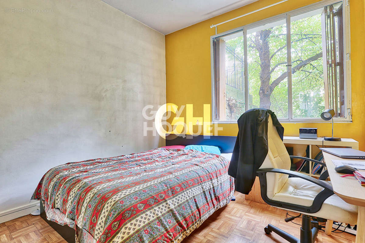 Appartement à PARIS-12E