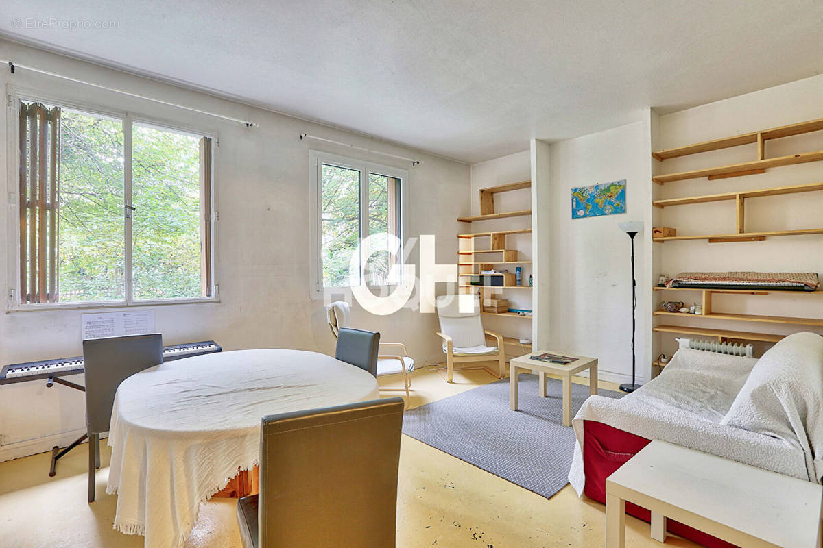 Appartement à PARIS-12E