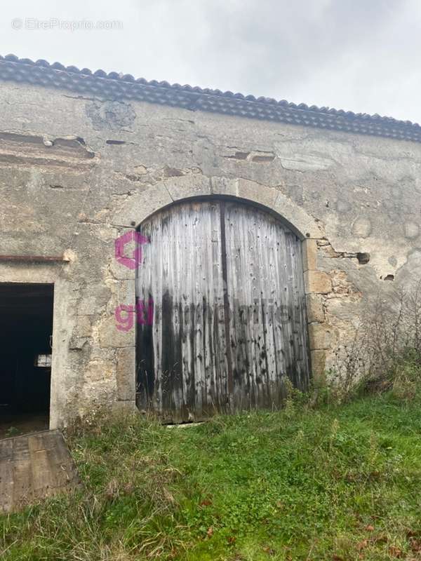 Maison à COURPIERE