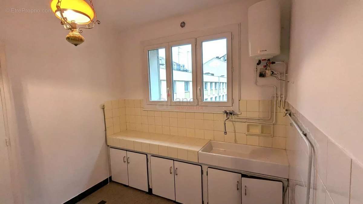 Appartement à LYON-6E