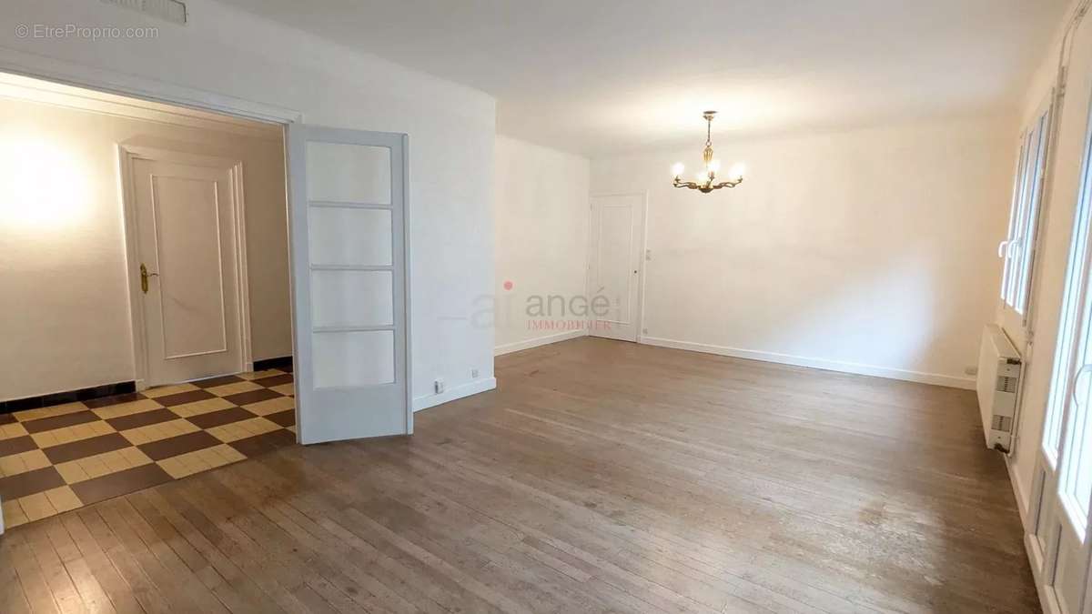 Appartement à LYON-6E