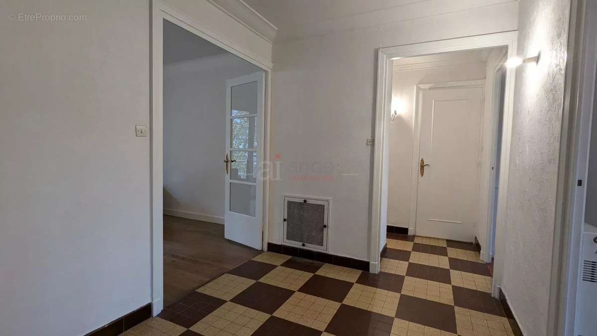 Appartement à LYON-6E