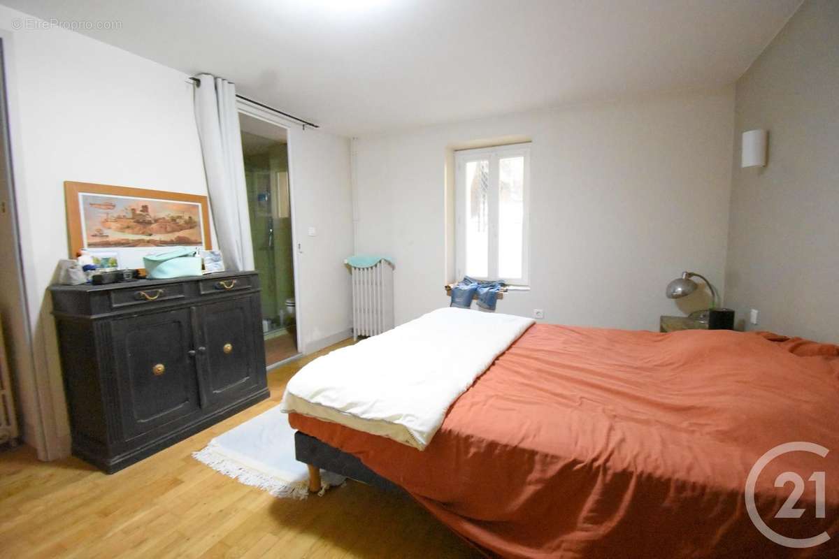 Appartement à VICHY