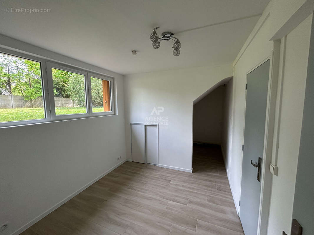 Appartement à MAISONS-LAFFITTE