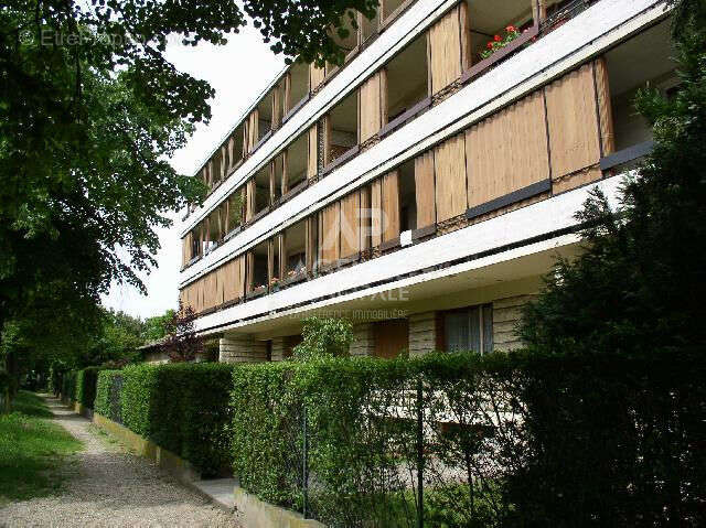 Appartement à MAISONS-LAFFITTE