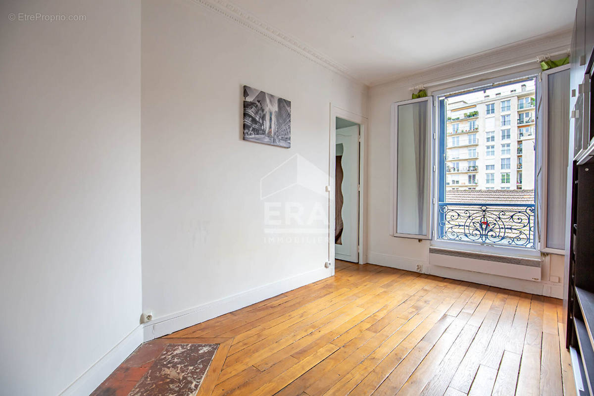 Appartement à PARIS-12E