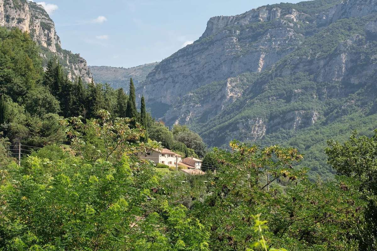 Maison à GOURDON