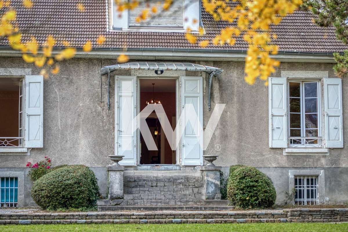 Maison à SAINT-EGREVE