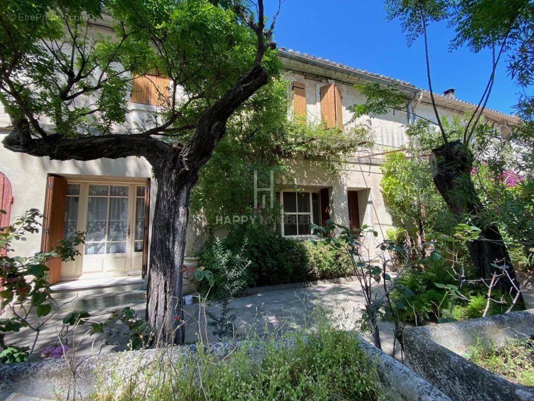 Maison à MAUSSANE-LES-ALPILLES