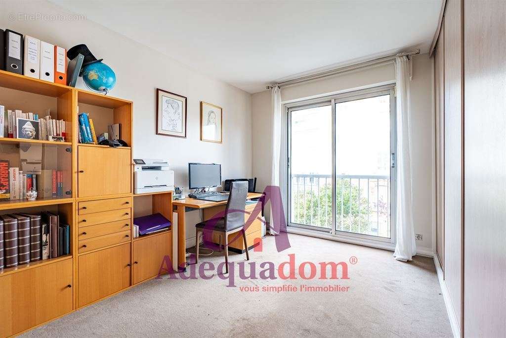 Appartement à BOIS-COLOMBES