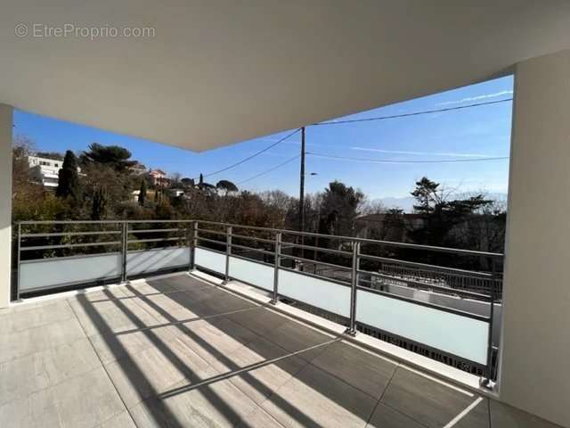 Appartement à MARSEILLE-12E