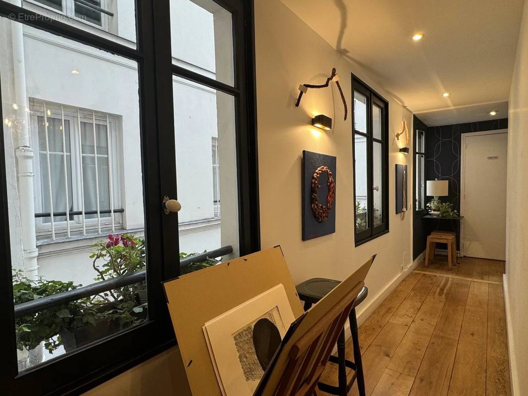 Appartement à PARIS-17E