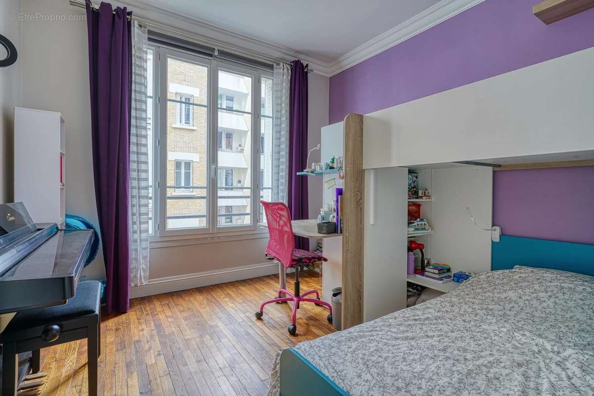 Appartement à LEVALLOIS-PERRET