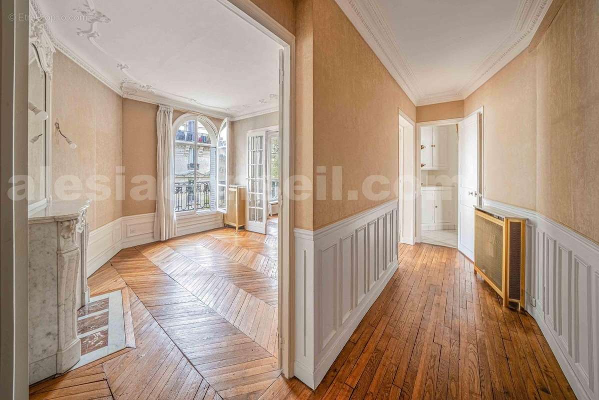 ales38-satd-entb - Appartement à PARIS-14E