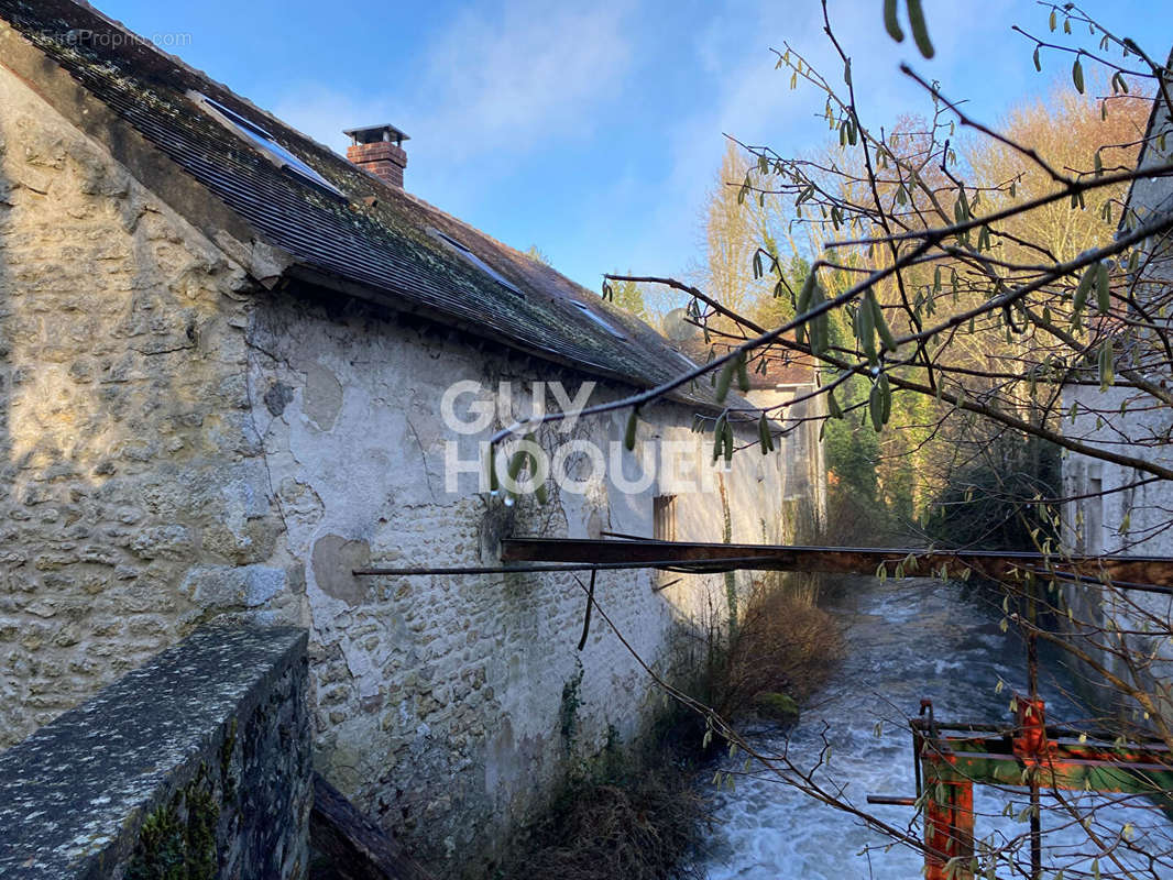 Maison à LA CHAPELLE-LA-REINE