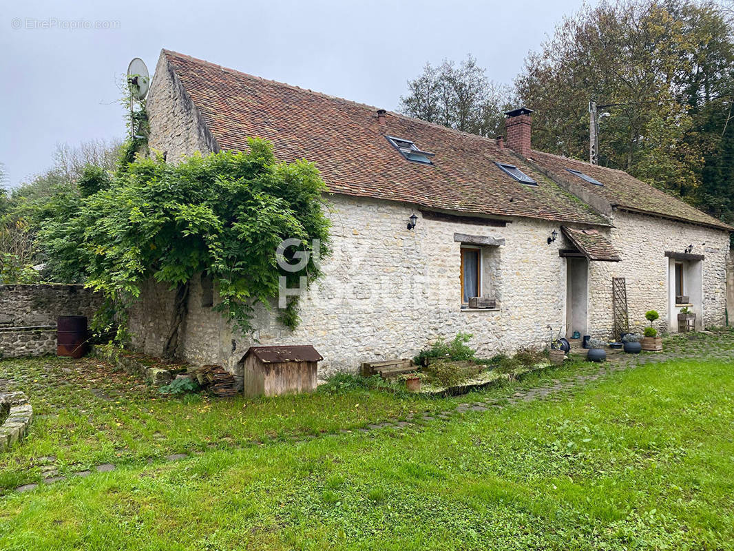 Maison à MILLY-LA-FORET