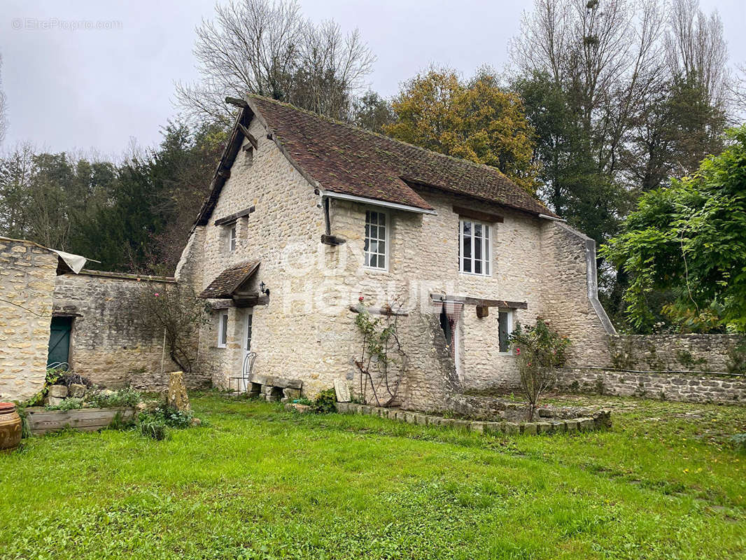 Maison à MILLY-LA-FORET