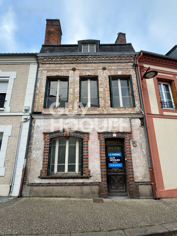 Maison à BRETEUIL