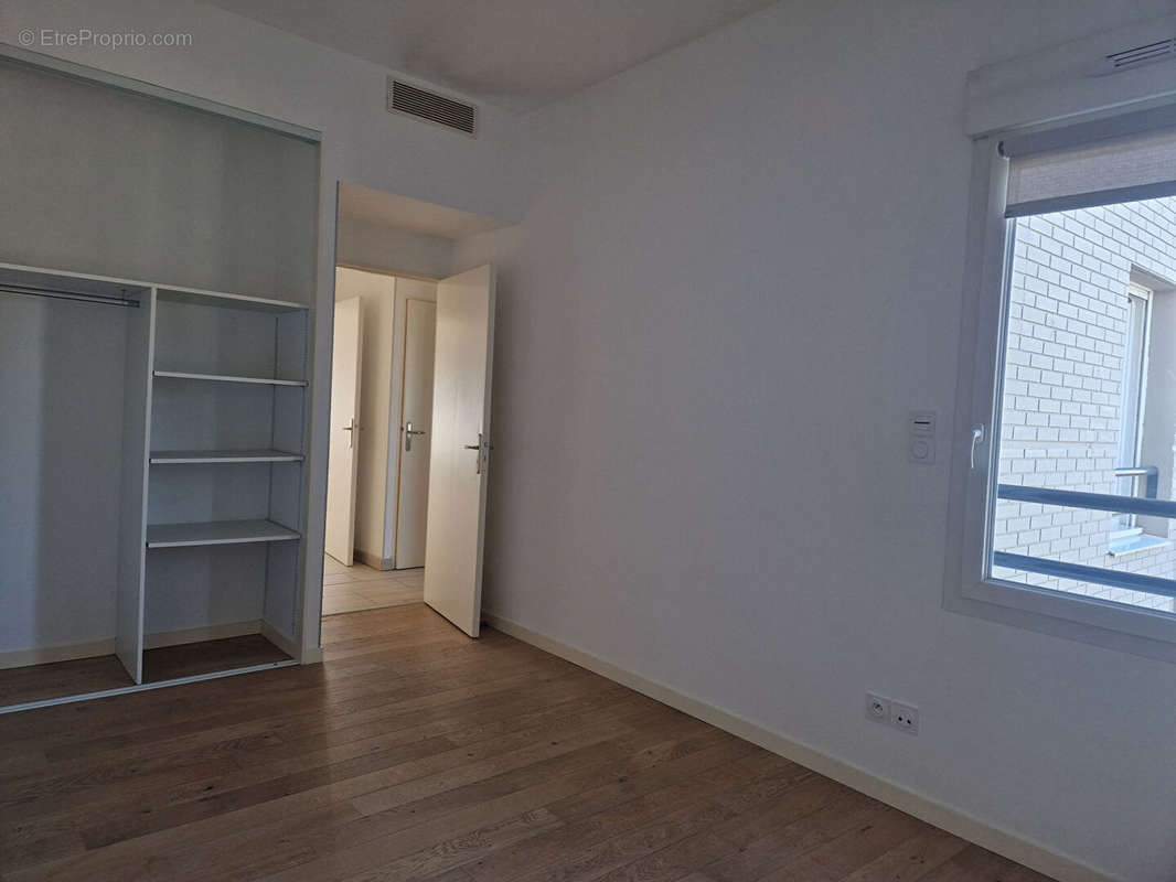 Appartement à CHARBONNIERES-LES-BAINS