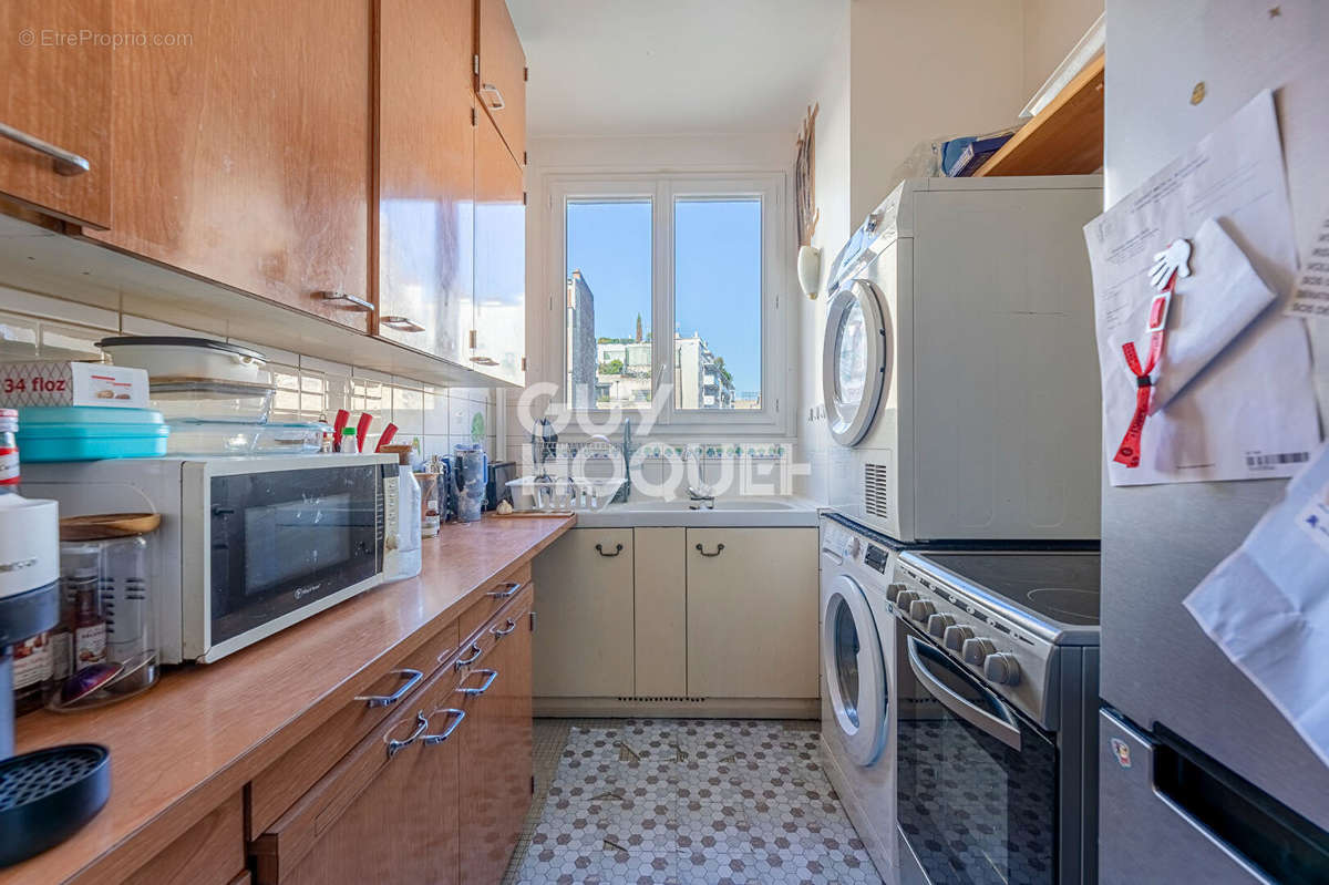 Appartement à PARIS-15E