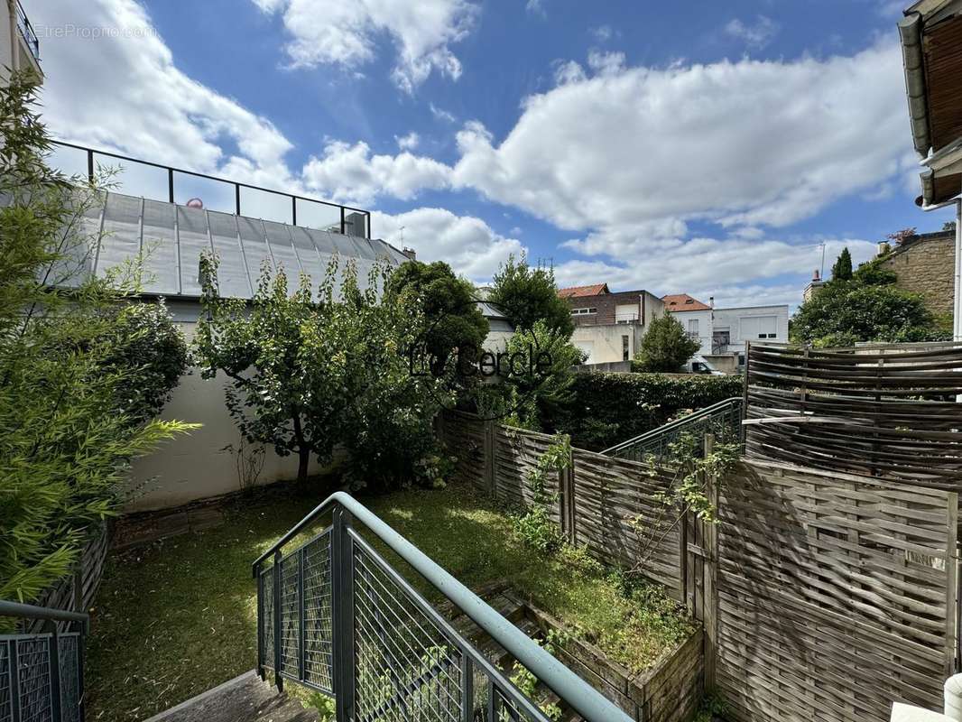 Maison à ASNIERES-SUR-SEINE