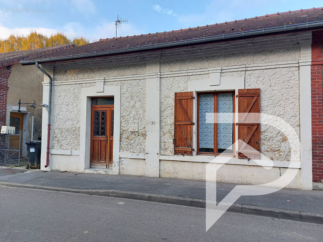 Maison à CREPY-EN-VALOIS