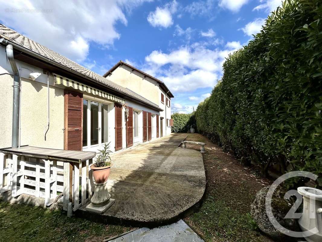 Maison à MOULINS