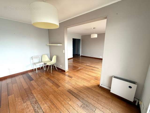 Appartement à MAISONS-ALFORT