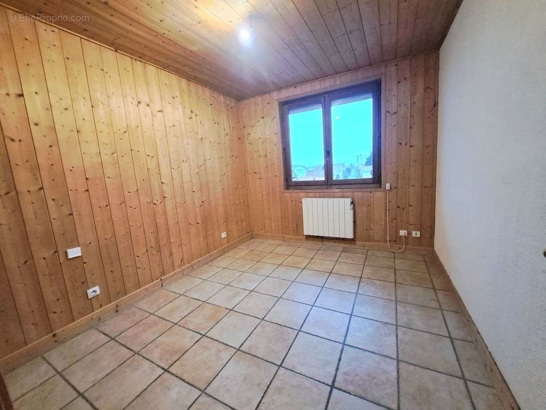 Appartement à CLUSES