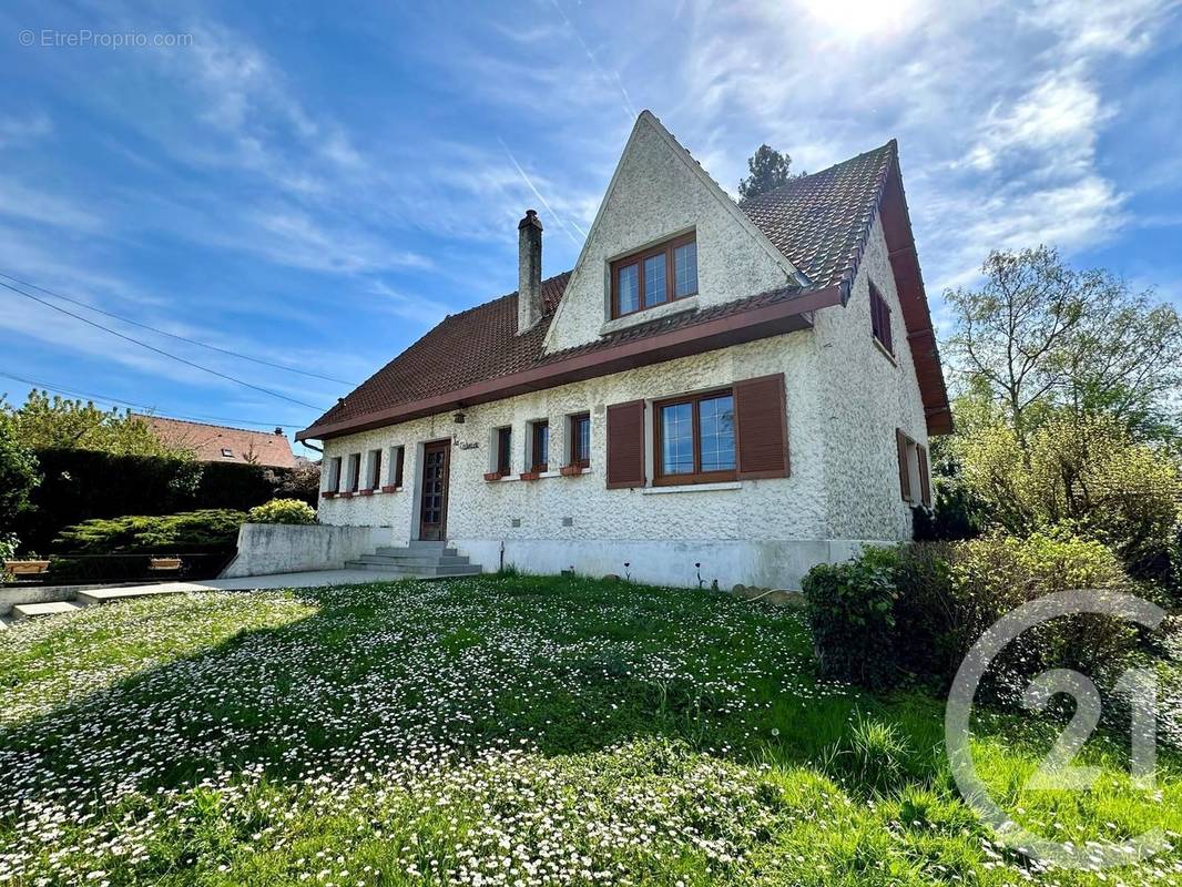 Maison à THORIGNY-SUR-MARNE