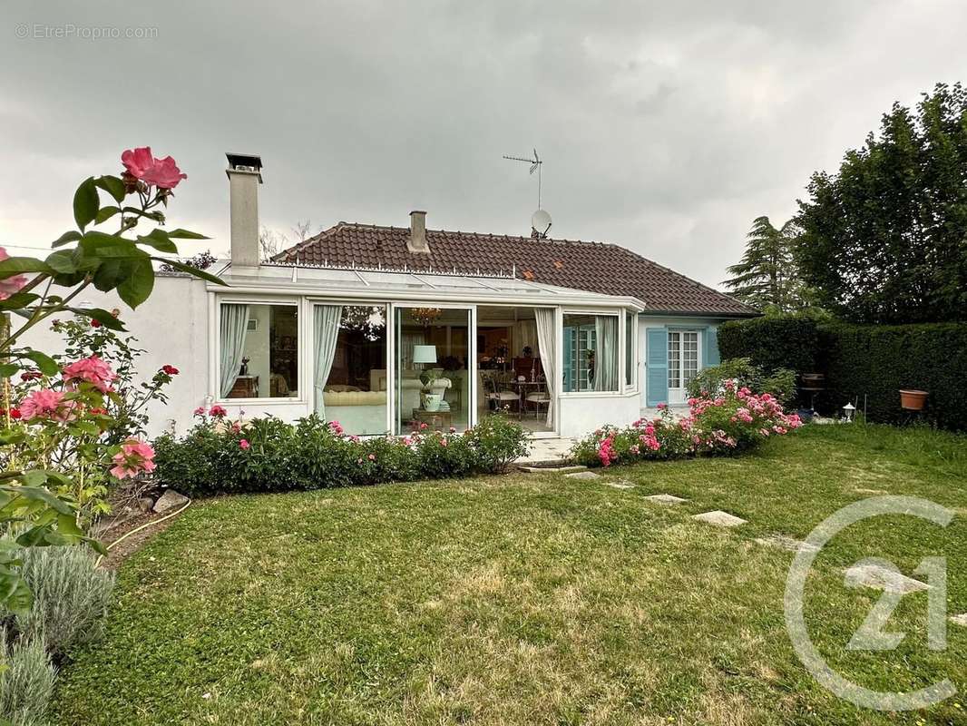 Maison à THORIGNY-SUR-MARNE