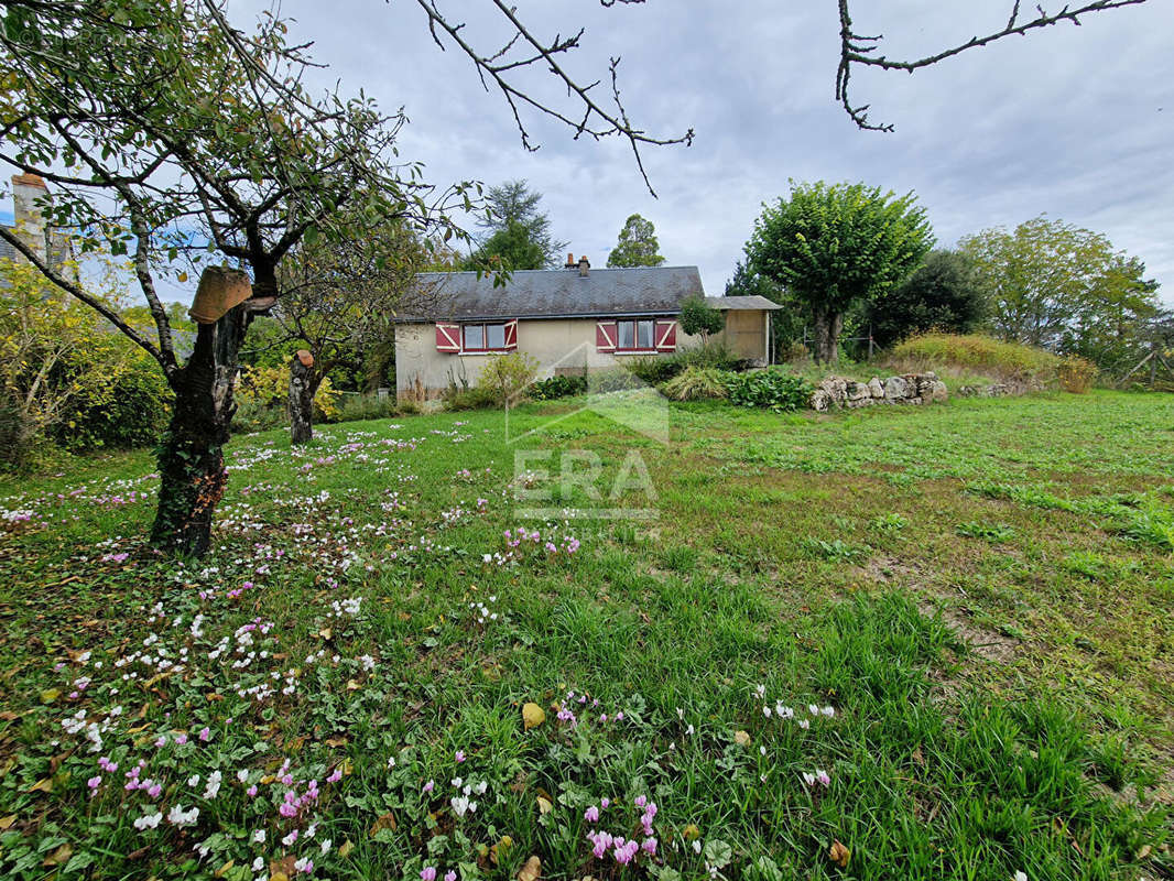 Maison à SAINT-PATERNE-RACAN