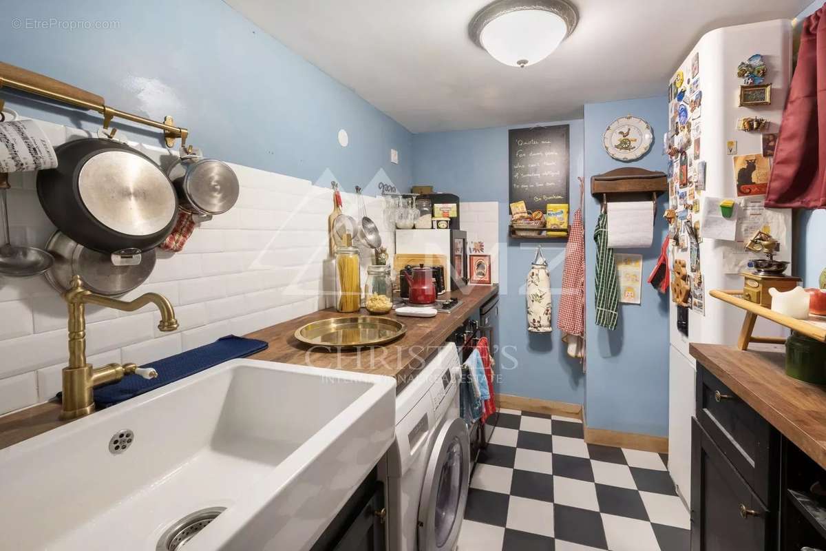 Appartement à PARIS-4E