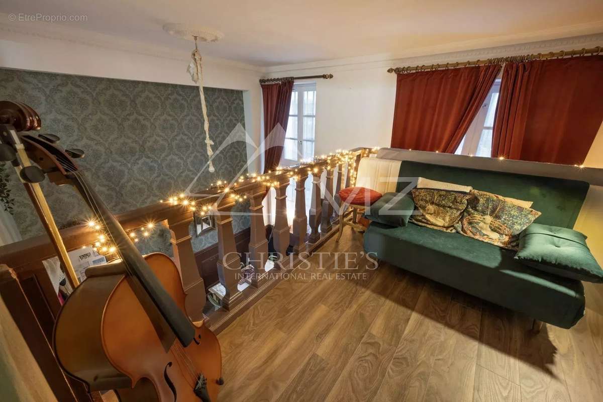 Appartement à PARIS-4E