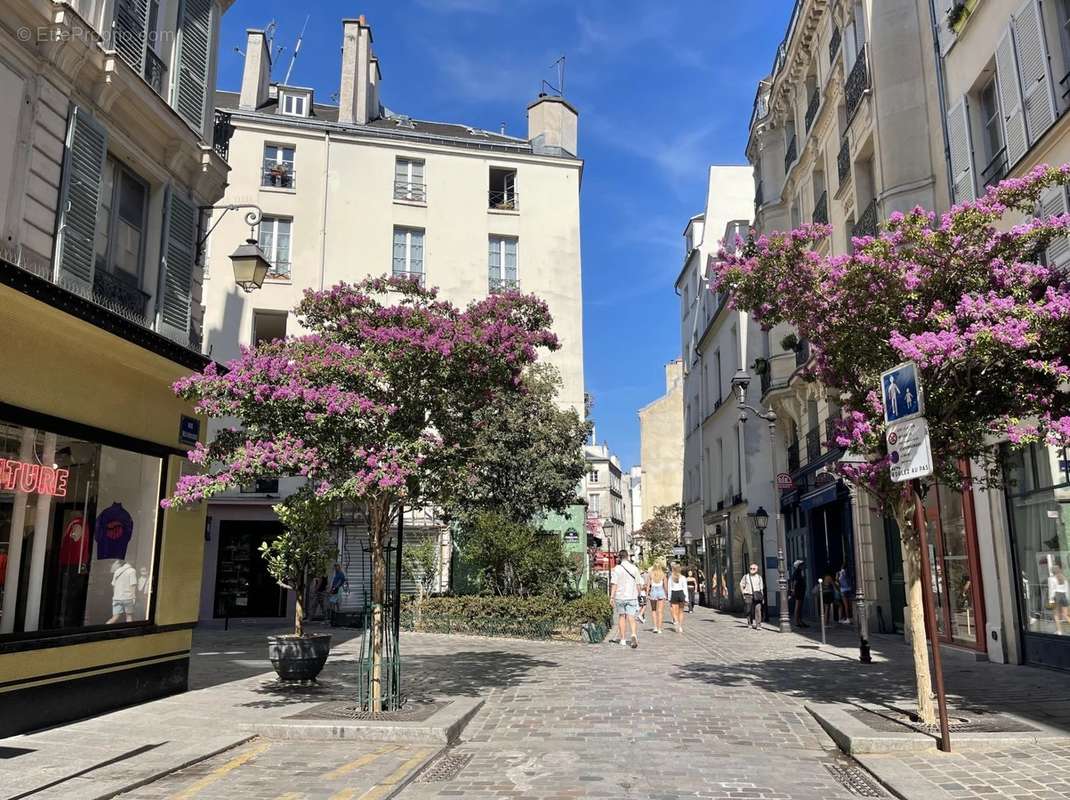 Appartement à PARIS-4E