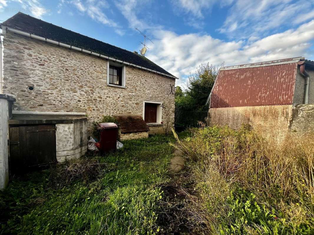 Maison à DOURDAN