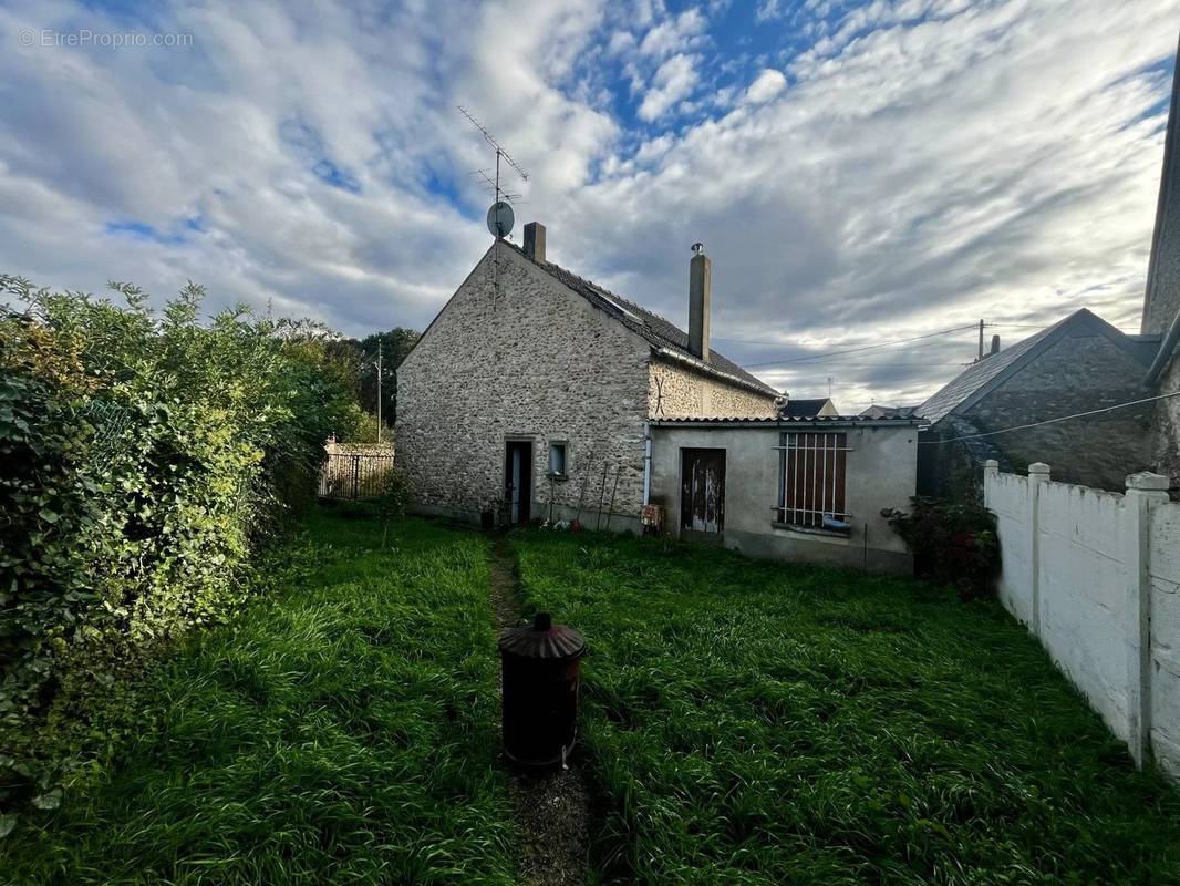 Maison à DOURDAN