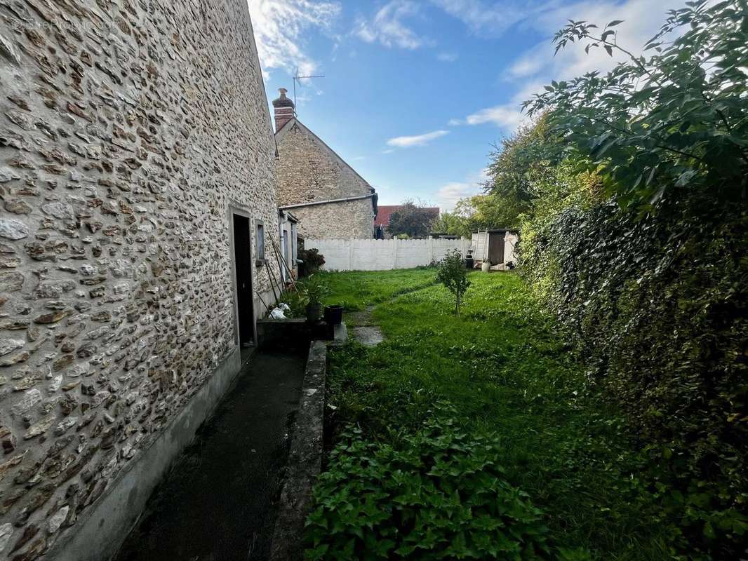 Maison à DOURDAN