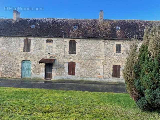 Maison à POTIGNY