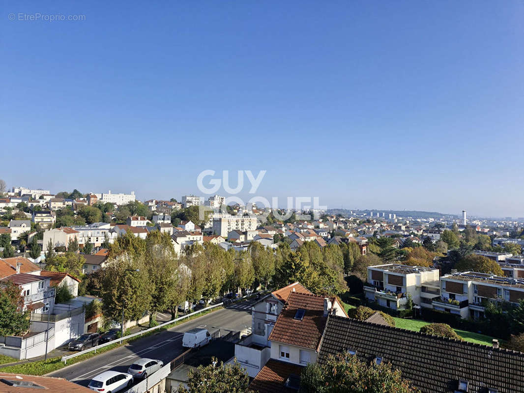 Appartement à FONTENAY-SOUS-BOIS