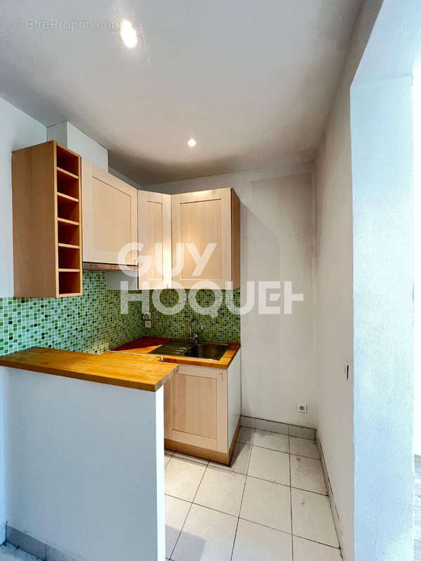 Appartement à FONTENAY-SOUS-BOIS