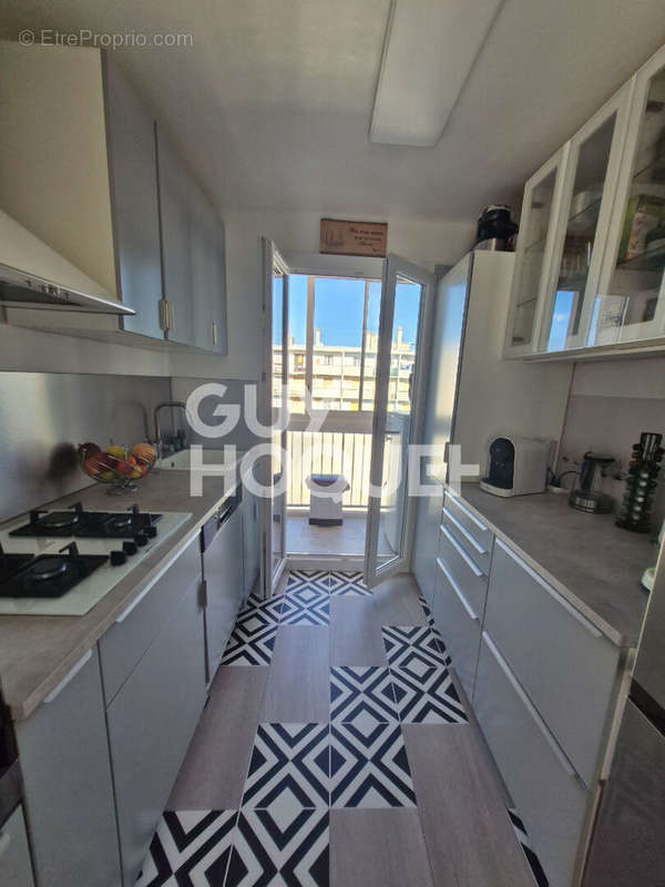 Appartement à MARSEILLE-15E