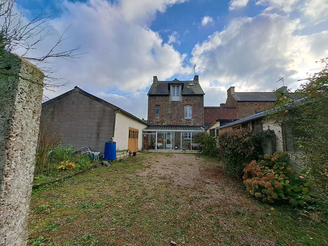 Maison à PLOUBALAY