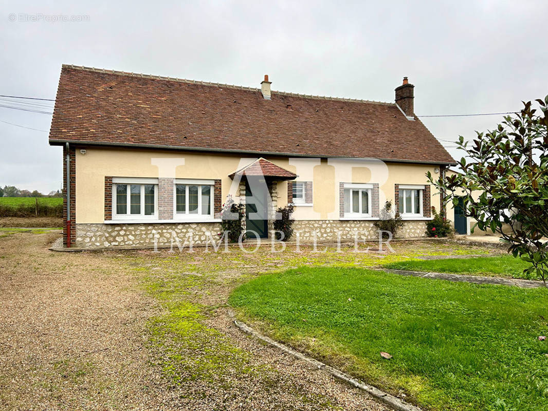 Maison à LE THEIL