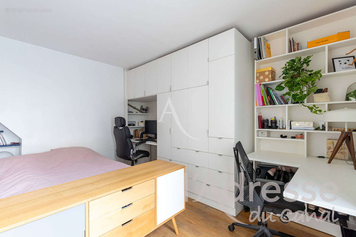 Appartement à PARIS-10E