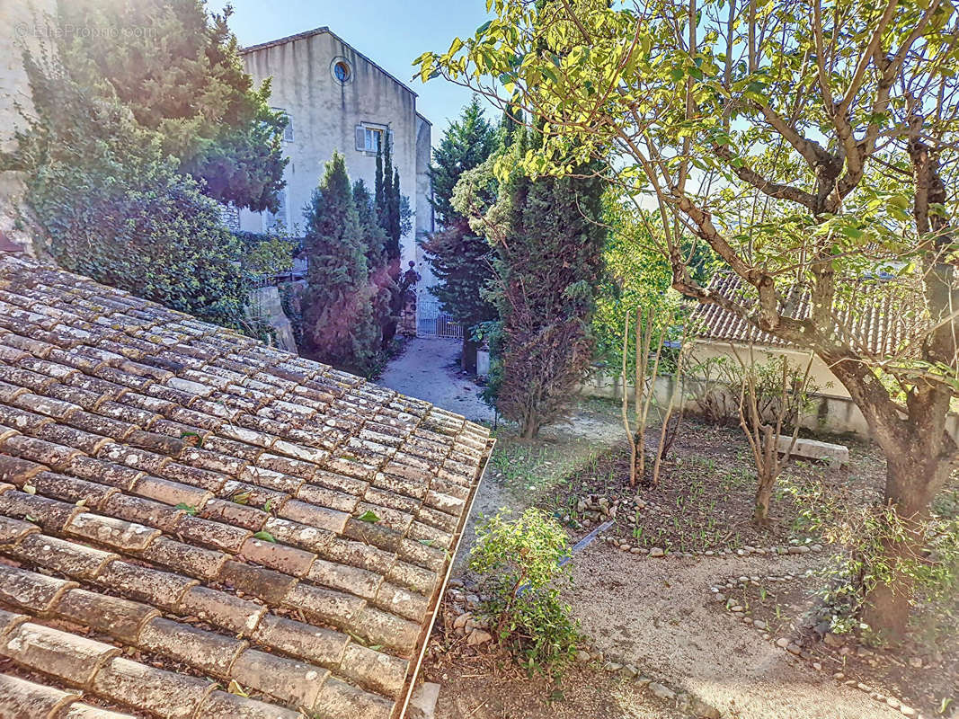 Maison à VILLENEUVE-LES-AVIGNON