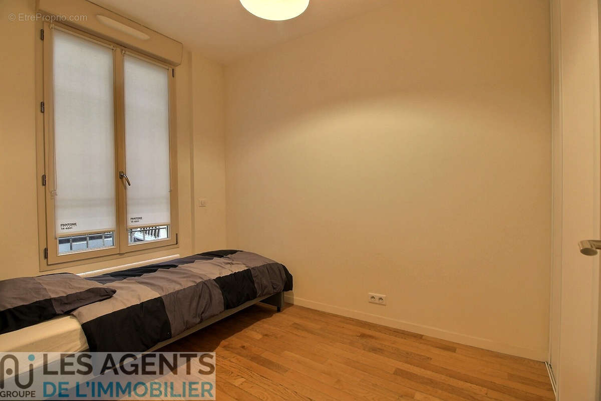 Appartement à SURESNES