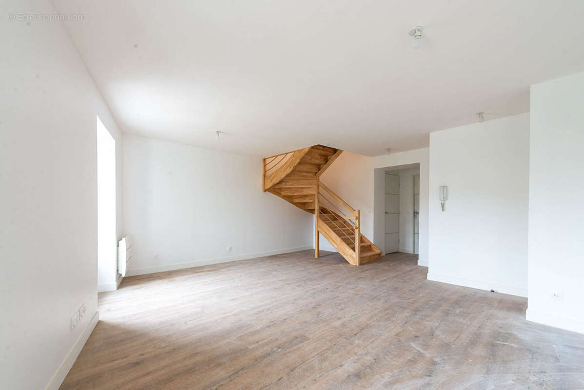 Appartement à RUEIL-MALMAISON