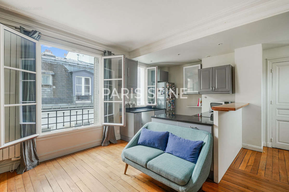 Appartement à PARIS-6E