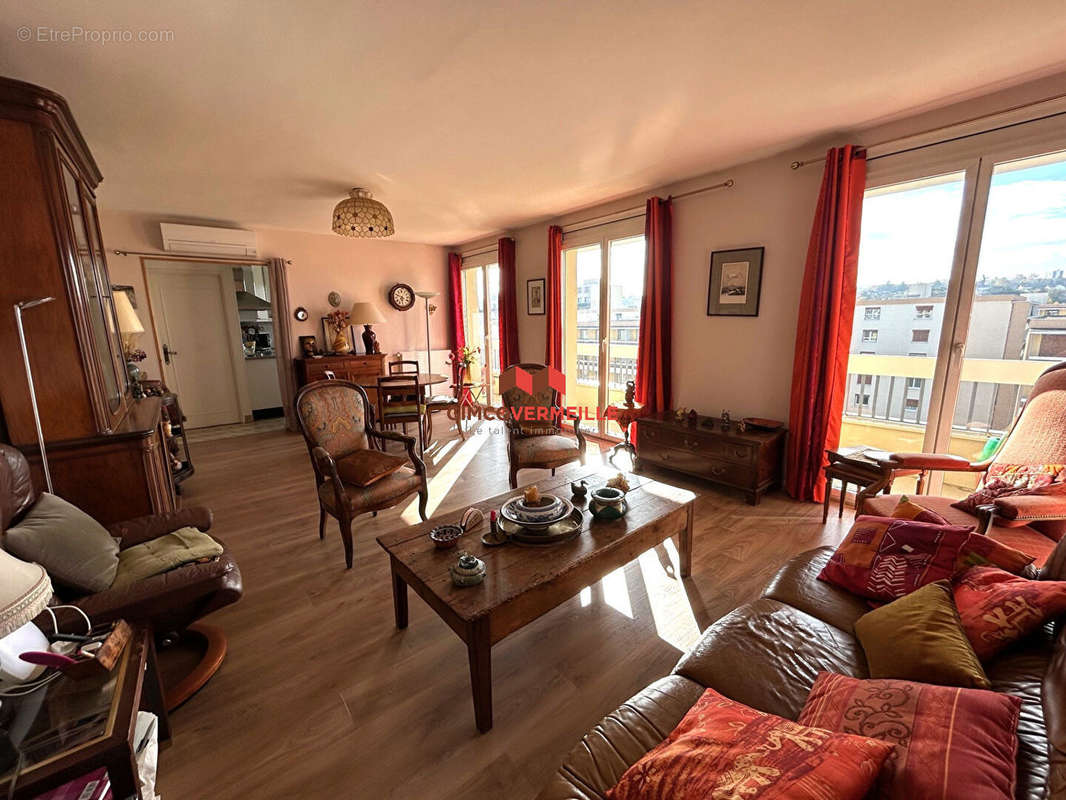 Appartement à POISSY